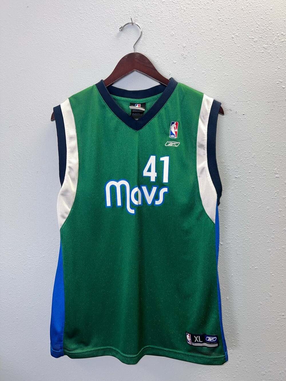 Vintage Reebok Dirk Nowitzki Dallas Mavericks Green Jersey Youth XL 18-20 0592